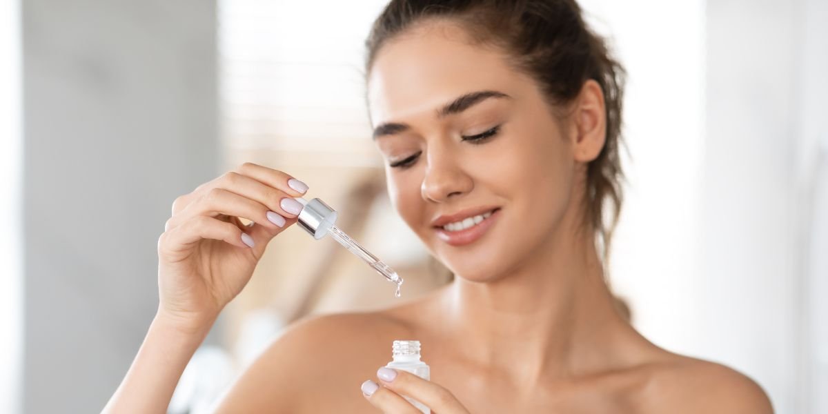 What Are the Benefits of Using a Facial Serum? What Are the Benefits of Using a Facial Serum?