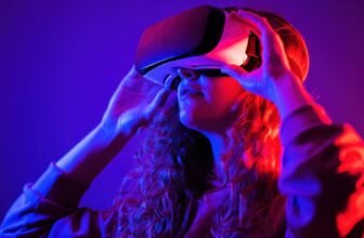 What Are the Latest Trends in Virtual Reality Headsets?