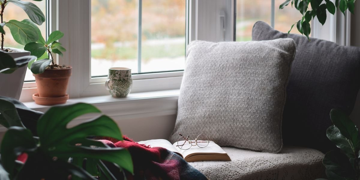 How Do I Create a Cozy Reading Nook at Home?