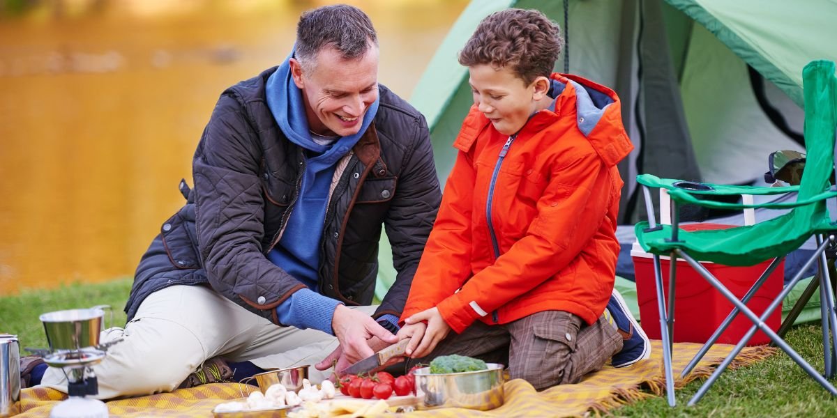 What Are Some Delicious Camping Meals That Dont Require Refrigeration?