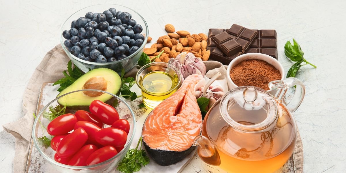 What Are the Best Anti-Aging Ingredients to Look for in Skincare Products?