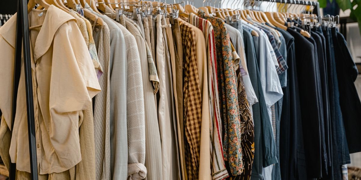 How Can I Transition My Wardrobe From Day to Night?
